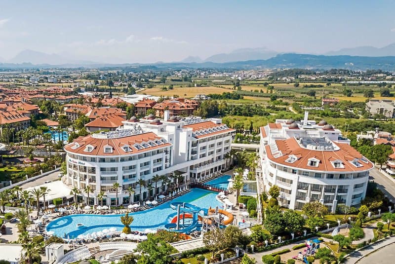 Alba Queen Hotel